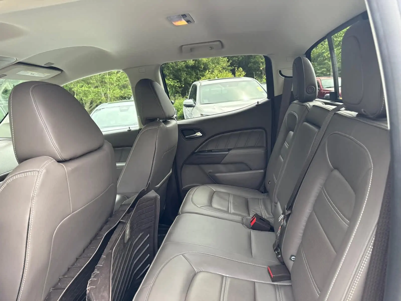 2021 Gmc Canyon Denali photo 31