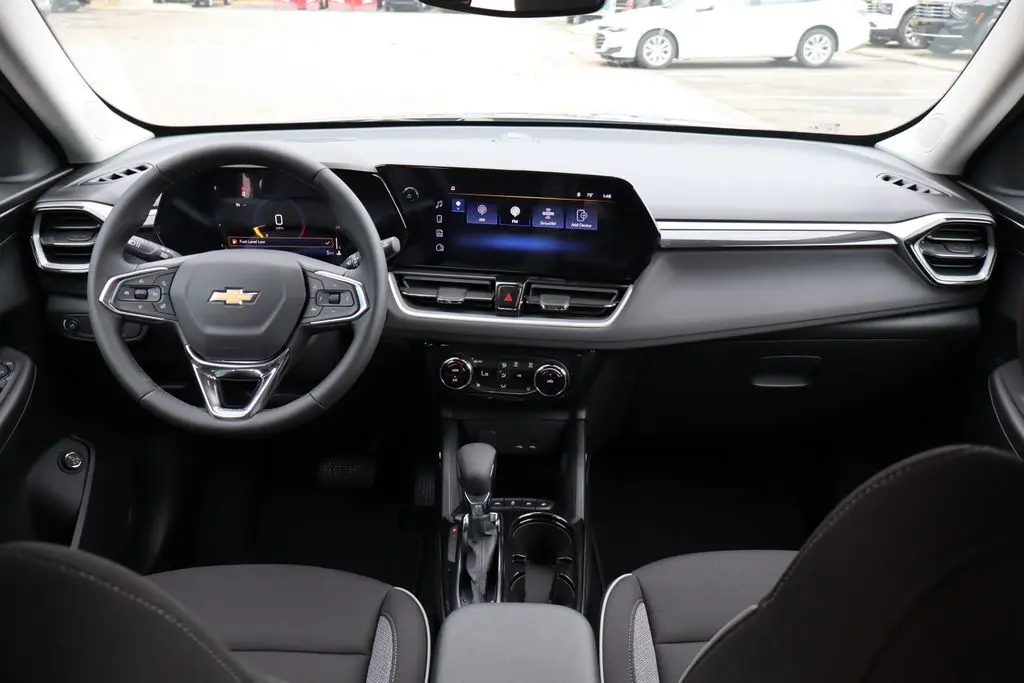 2026 Chevrolet Trailblazer LT photo 36