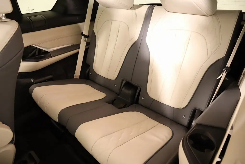 2026 Bmw X7 M60i photo 10