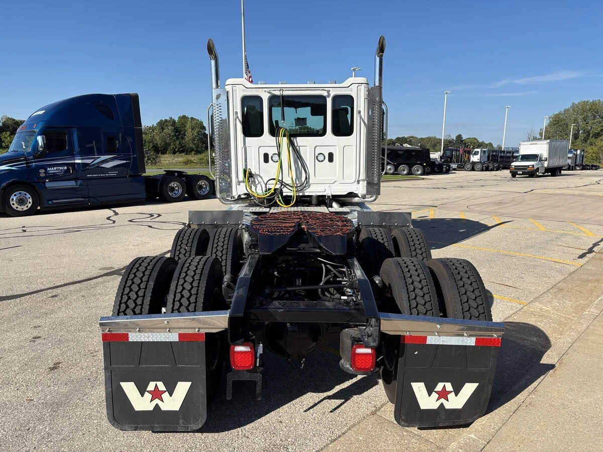 2027 Western Star 49X — photo 6
