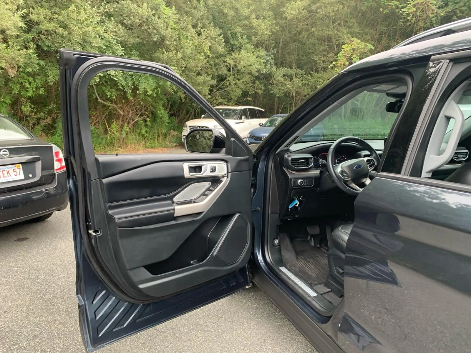 2022 Ford Explorer Limited photo 12