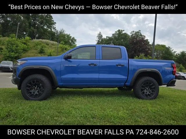 2025 Chevrolet Colorado Trail Boss photo 2