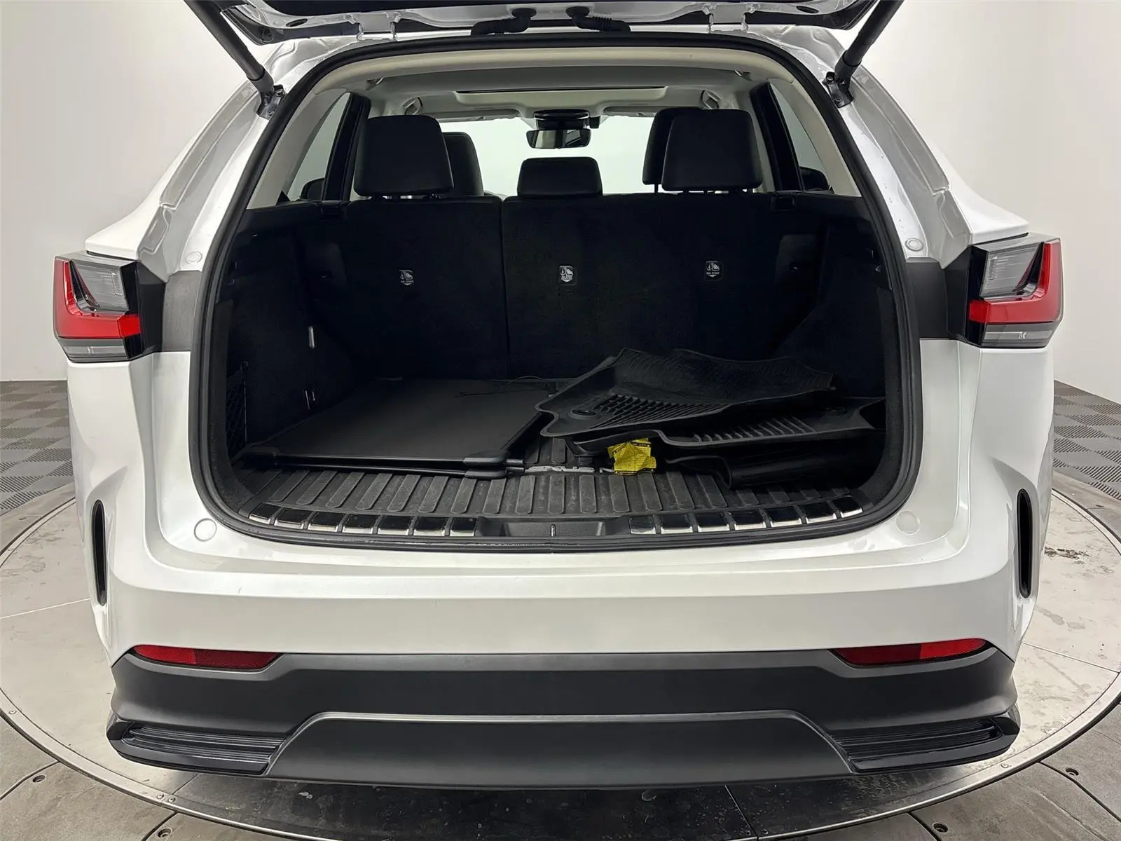 2022 Lexus NX 350 photo 18