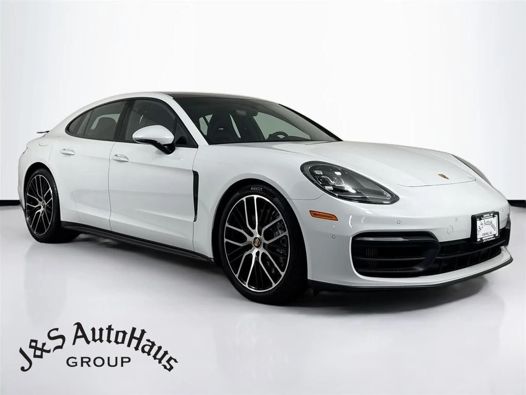 2021 Porsche Panamera 4's photo