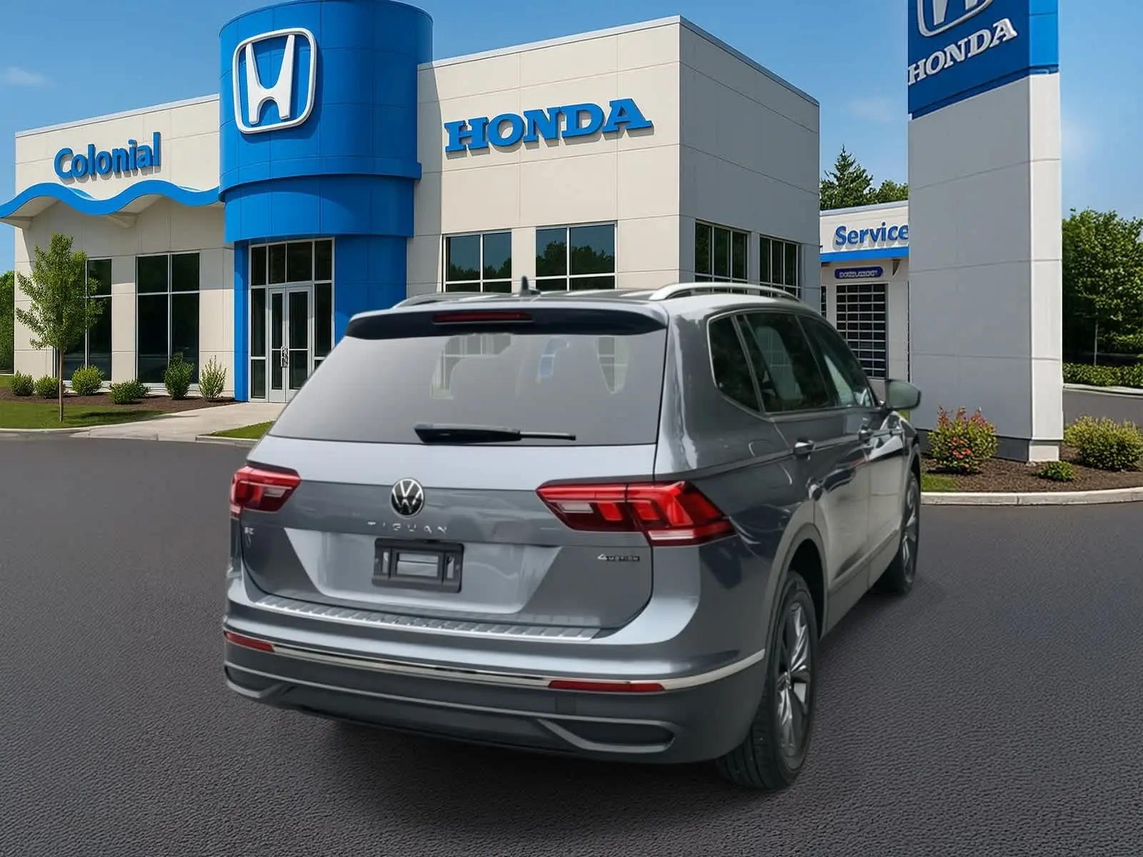 2023 Volkswagen Tiguan SE photo 3