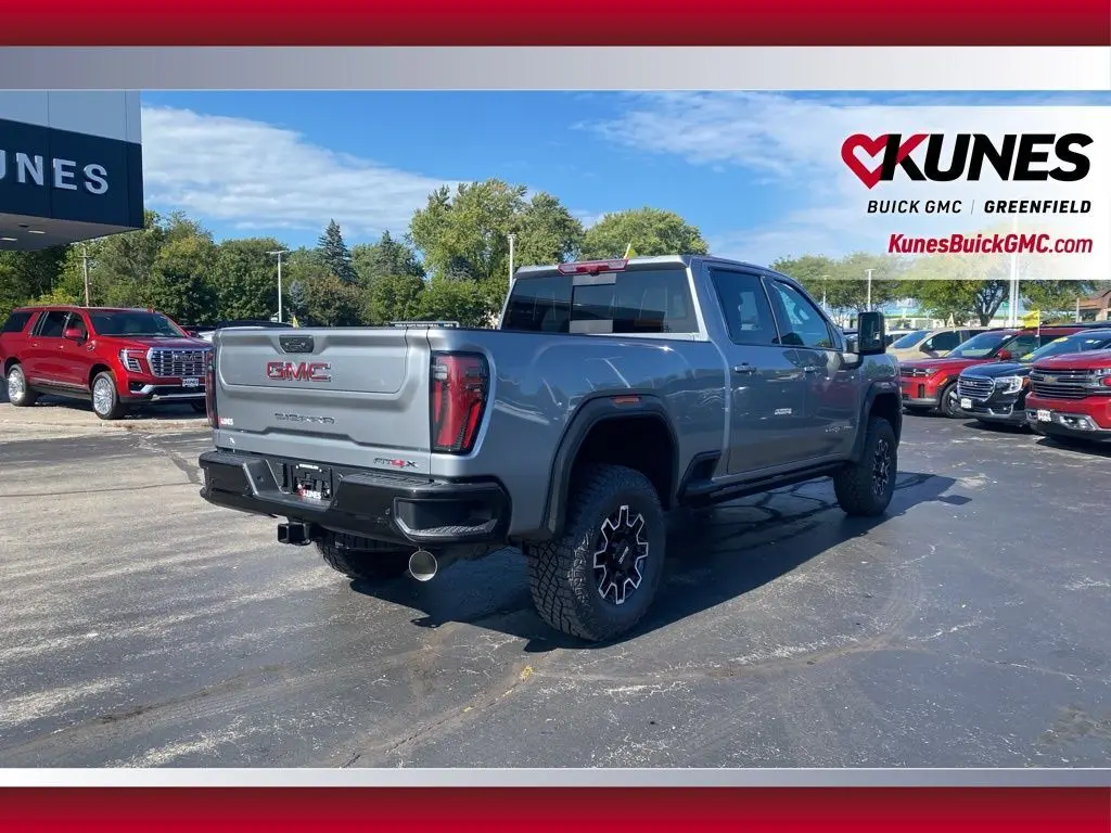 2025 Gmc Sierra 2500 HD AT4X photo 3