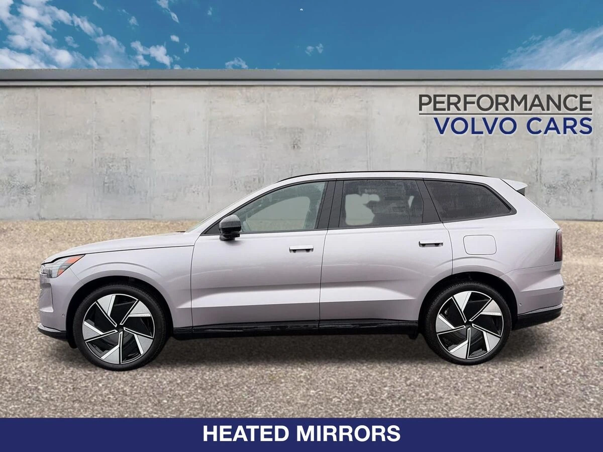 2026 Volvo - image 2