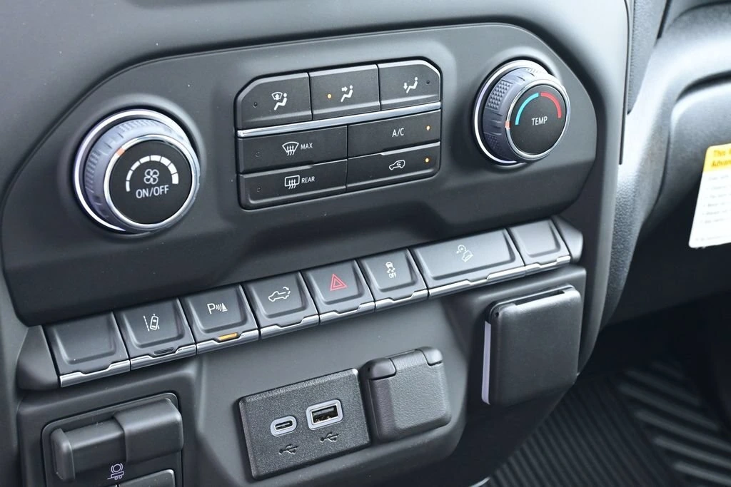 2026 Chevrolet Silverado 2500 HD Custom - Photo 21
