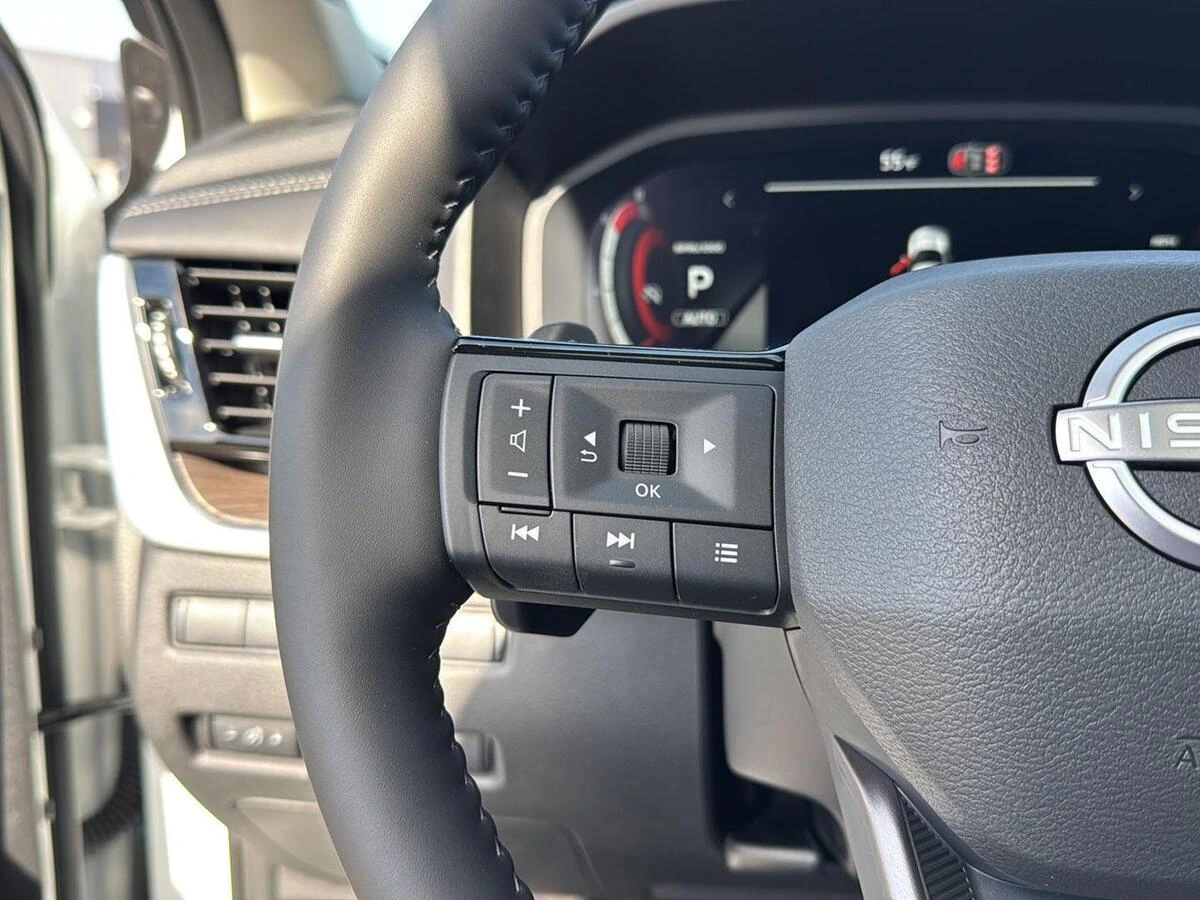 2026 Nissan Rogue Platinum - Photo 18