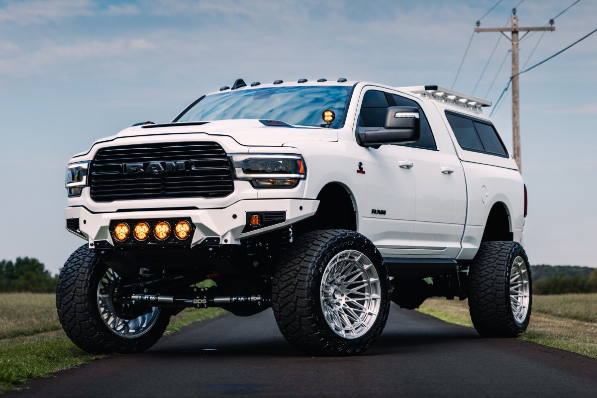Custom Pearl RAM 3500 Vossen Exterior Driver Side Front Angle