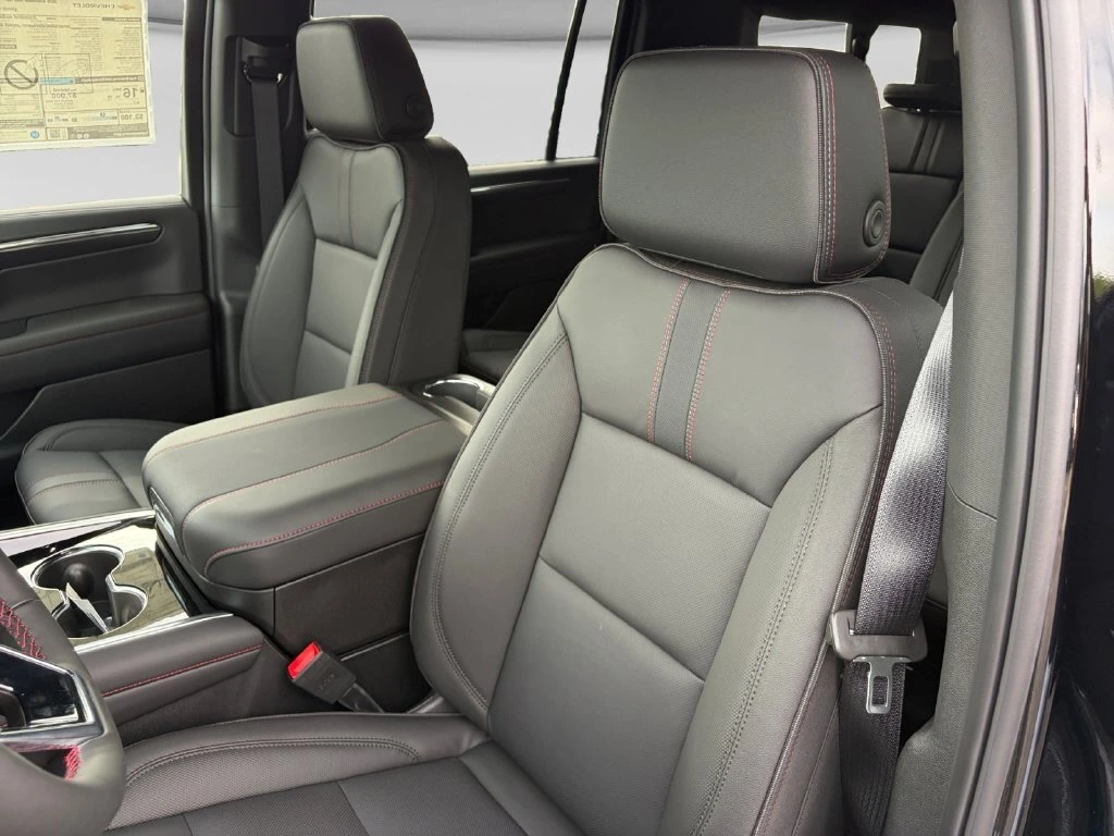 2026 Chevrolet Suburban RST - Photo 23