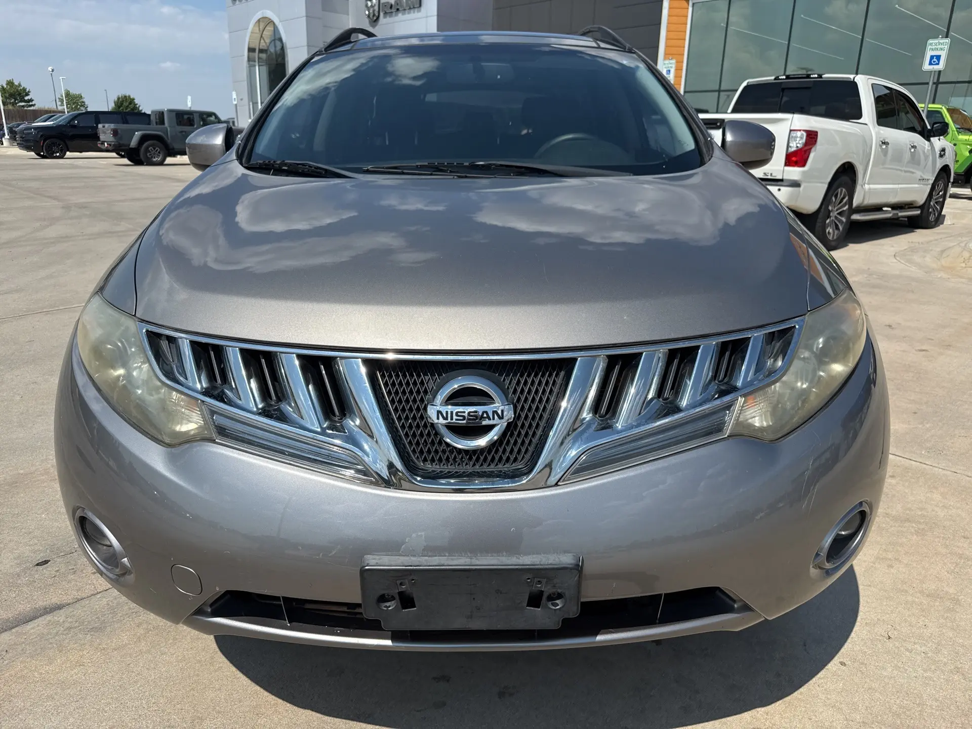 2010 Nissan Murano SL photo 2