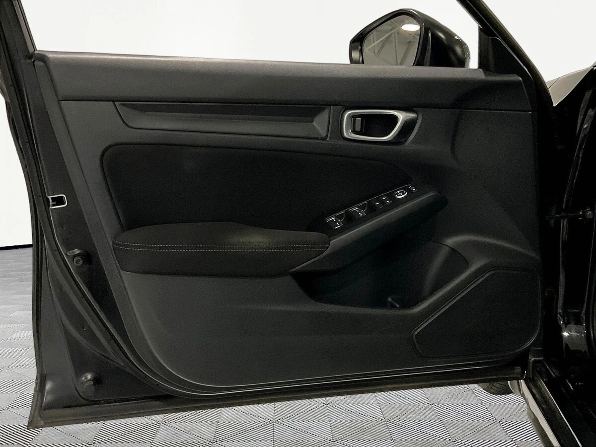 2024 Honda Civic Hatchback Sport - Photo 19