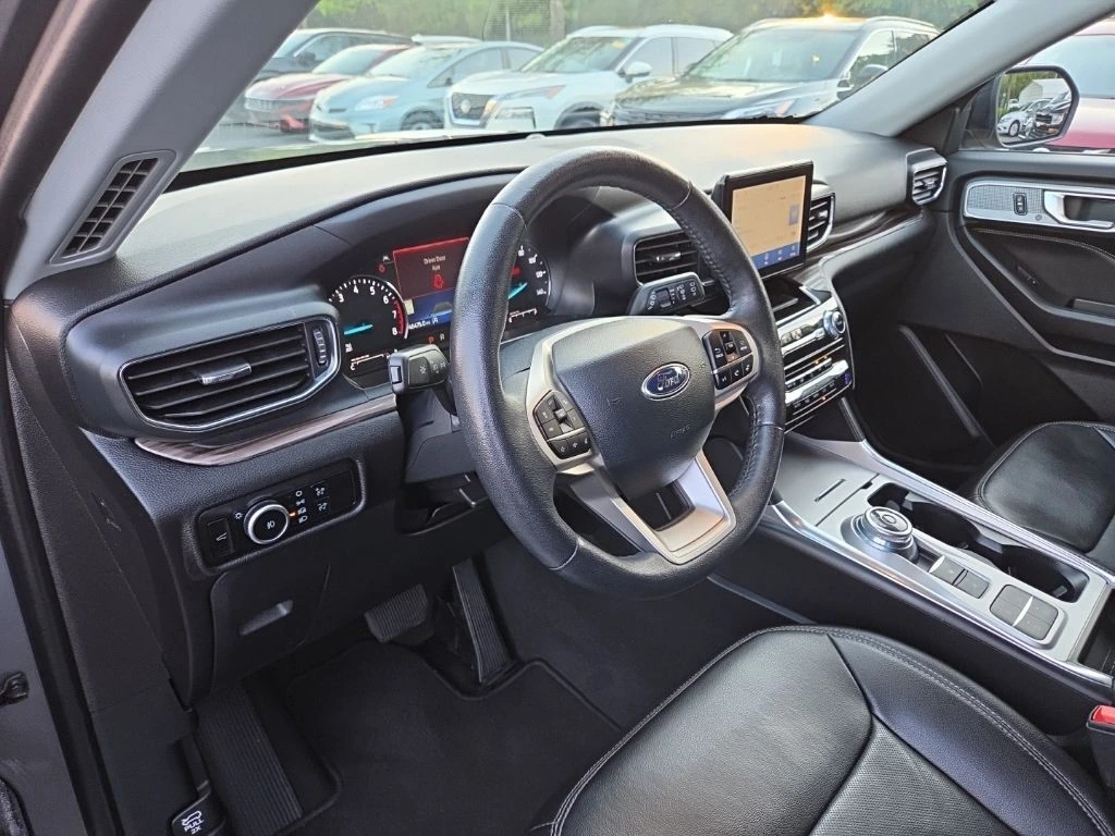 2024 Ford Explorer Limited - Photo 16