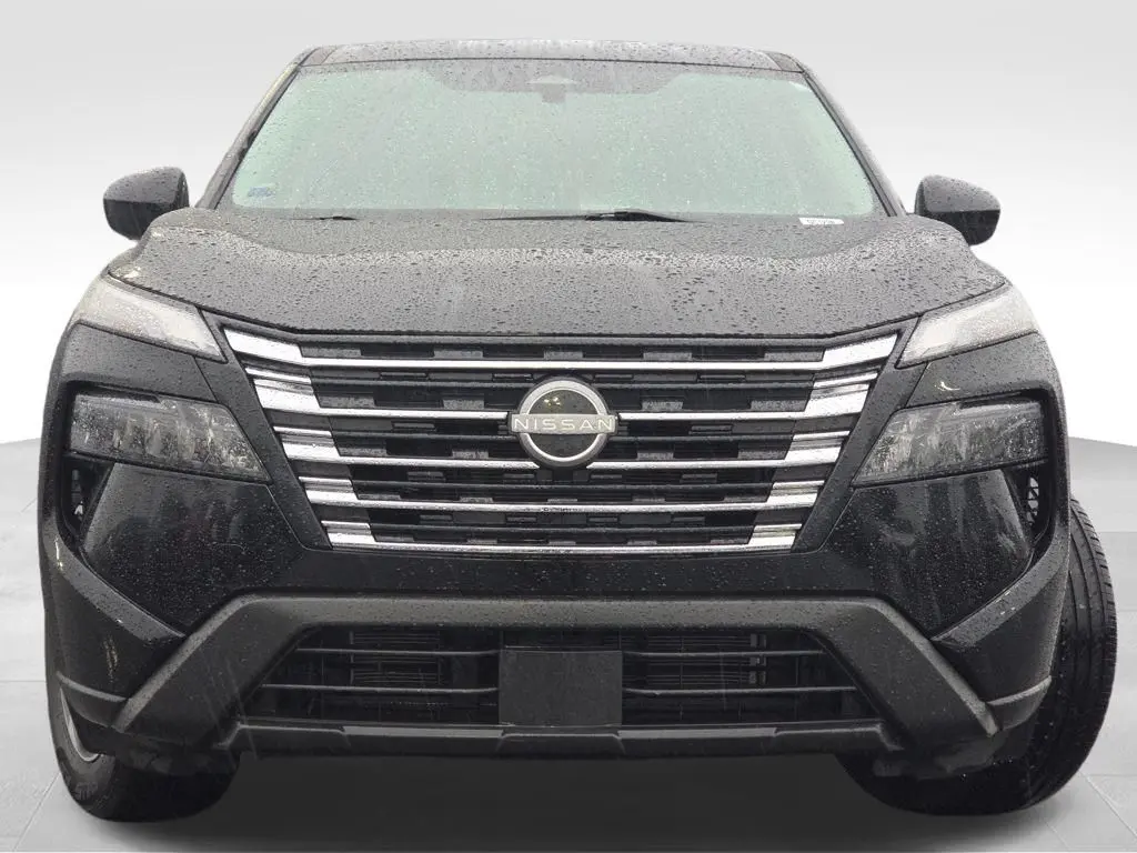 2024 Nissan Rogue SV photo 2
