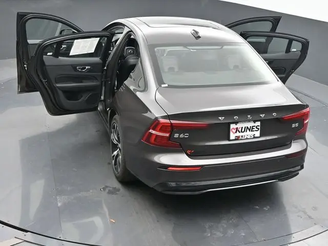 2024 Volvo S60 B5 Core photo 50
