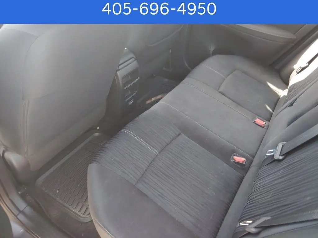 2018 Nissan Sentra SV photo 5