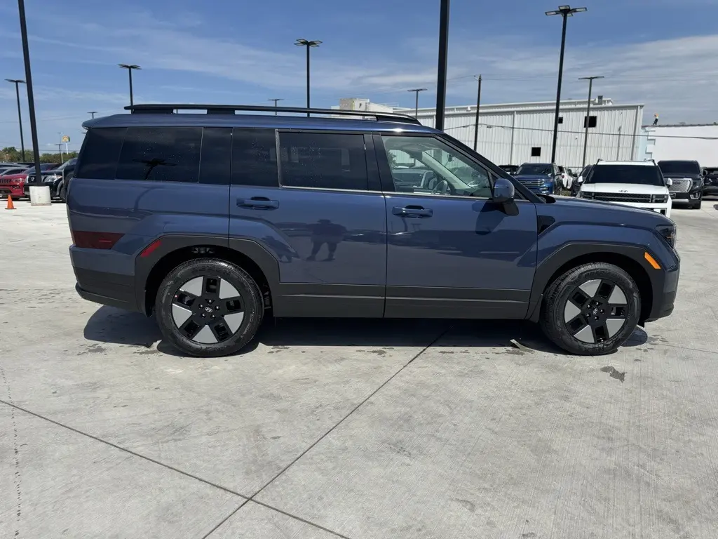 2026 Hyundai Santa Fe SEL photo 4