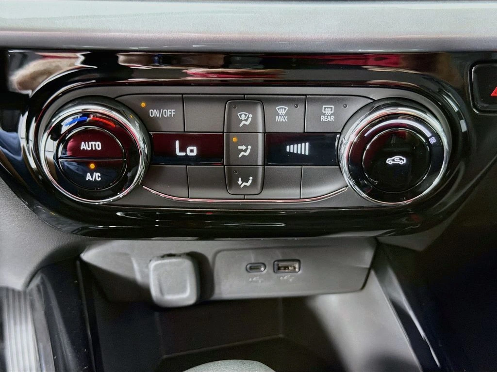 2026 Chevrolet Trax LT - Photo 15