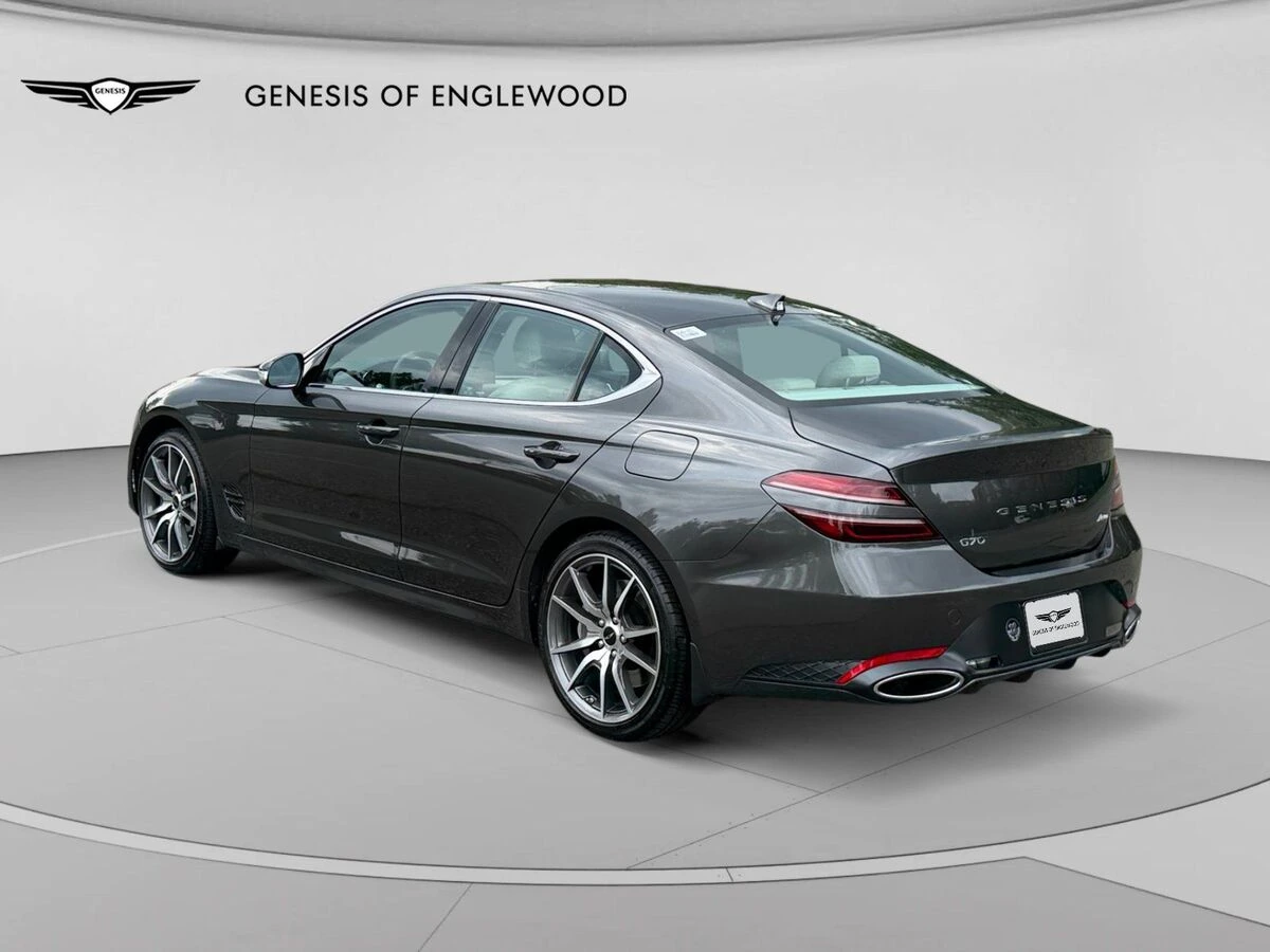 2026 GENESIS G70 Standard - Photo 12