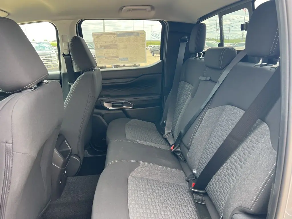 2025 Ford Ranger XLT photo 12