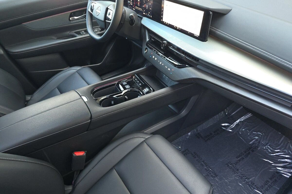 2025 Nissan Murano SL - Photo 16