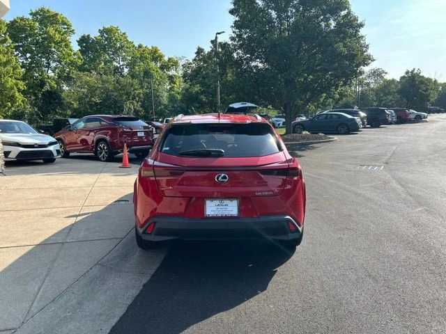 2022 Lexus UX Hybrid 250h - Photo 6