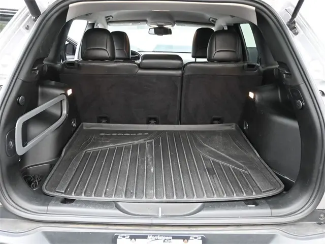 2018 Jeep Cherokee Latitude photo 27