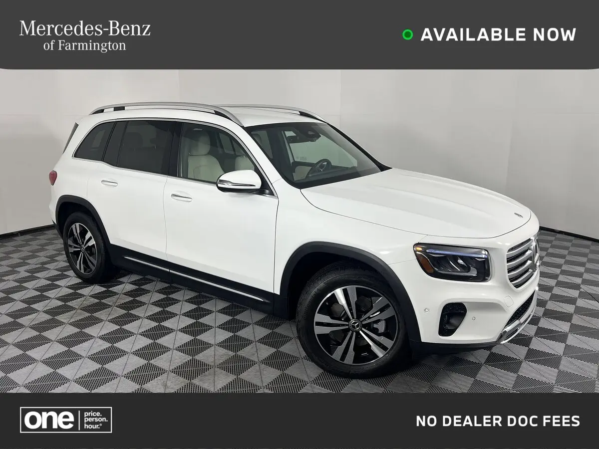 2025 Mercedes-Benz GLB Base's photo