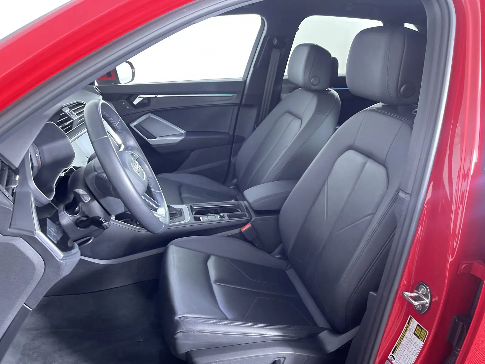 2022 Audi Q3 Premium Plus 40 TFSI photo 13