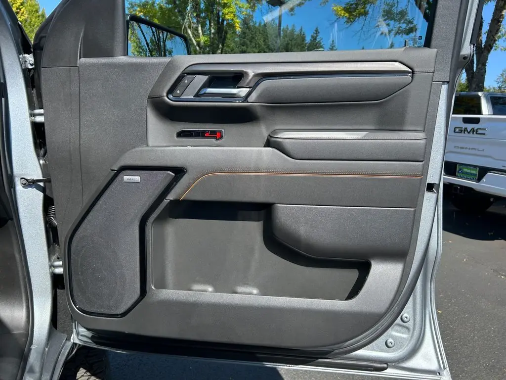 2025 Gmc Sierra 1500 AT4 photo 25