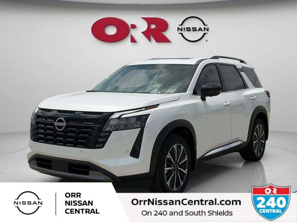 2026 Nissan Pathfinder Platinum 4WD's photo