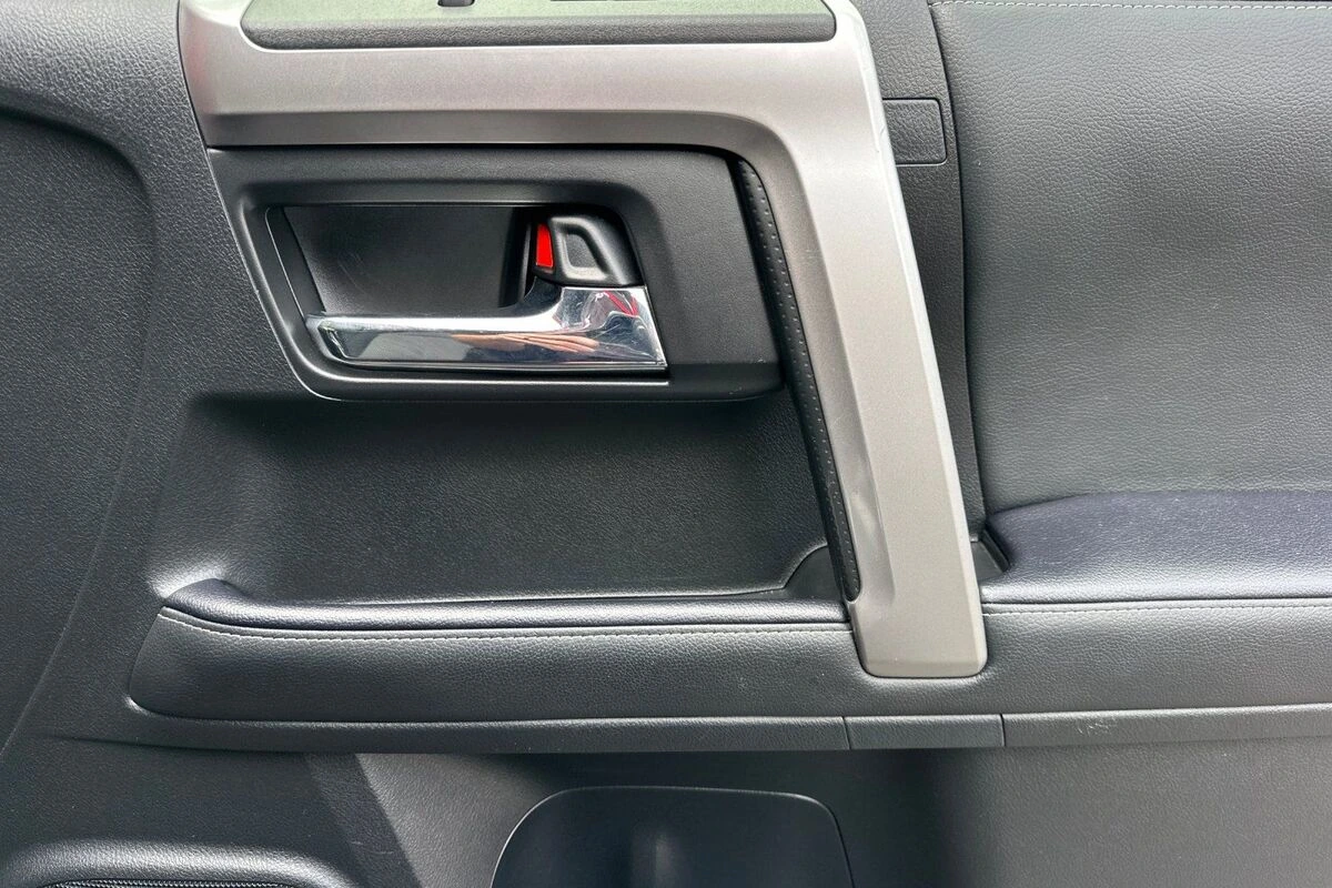 2024 Toyota 4Runner SR5 - Photo 20