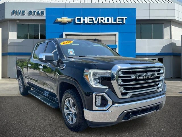 2022 GMC Sierra 4WD Crew Cab Short Box SLT's photo