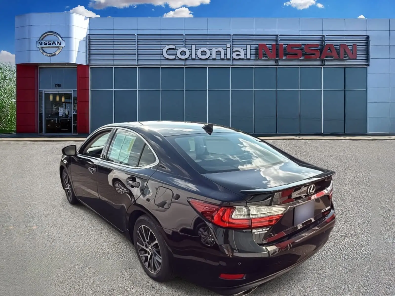 2016 Lexus ES 350 photo 2