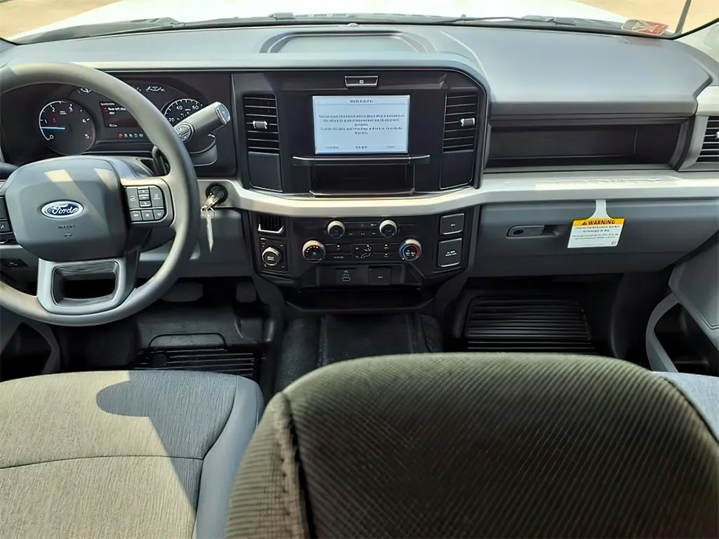 2026 Ford F-350 photo 5