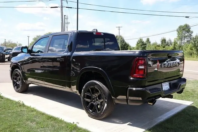 2026 Ram 1500 Laramie Night Edition photo 32