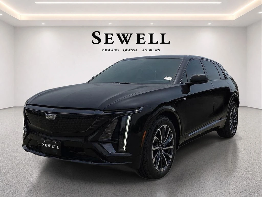 2027 Cadillac LYRIQ Sport