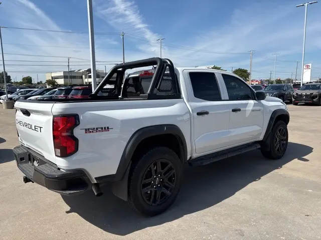 2024 Chevrolet Colorado Trail Boss photo 3