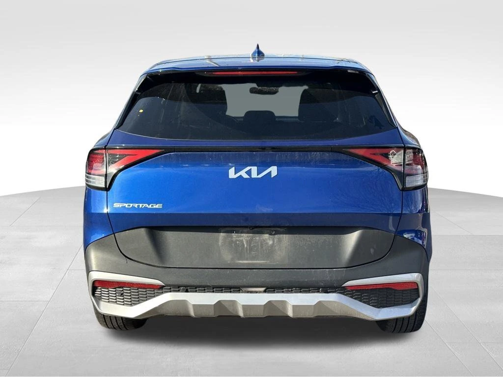 2023 Kia Sportage EX - Photo 8