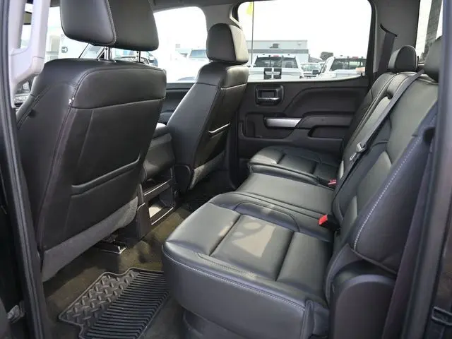 2017 Chevrolet Silverado 1500 LT1 photo 12