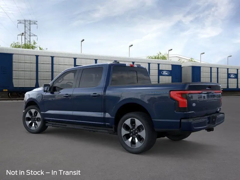 2025 Ford F-150 Lightning Platinum photo 4