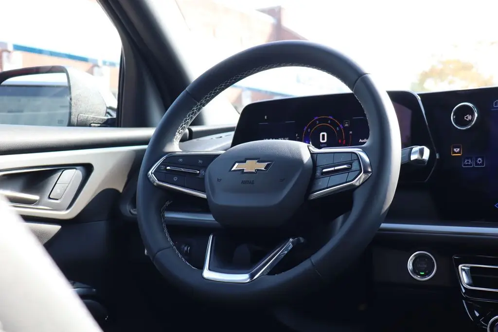 2026 Chevrolet Traverse 2LT photo 45