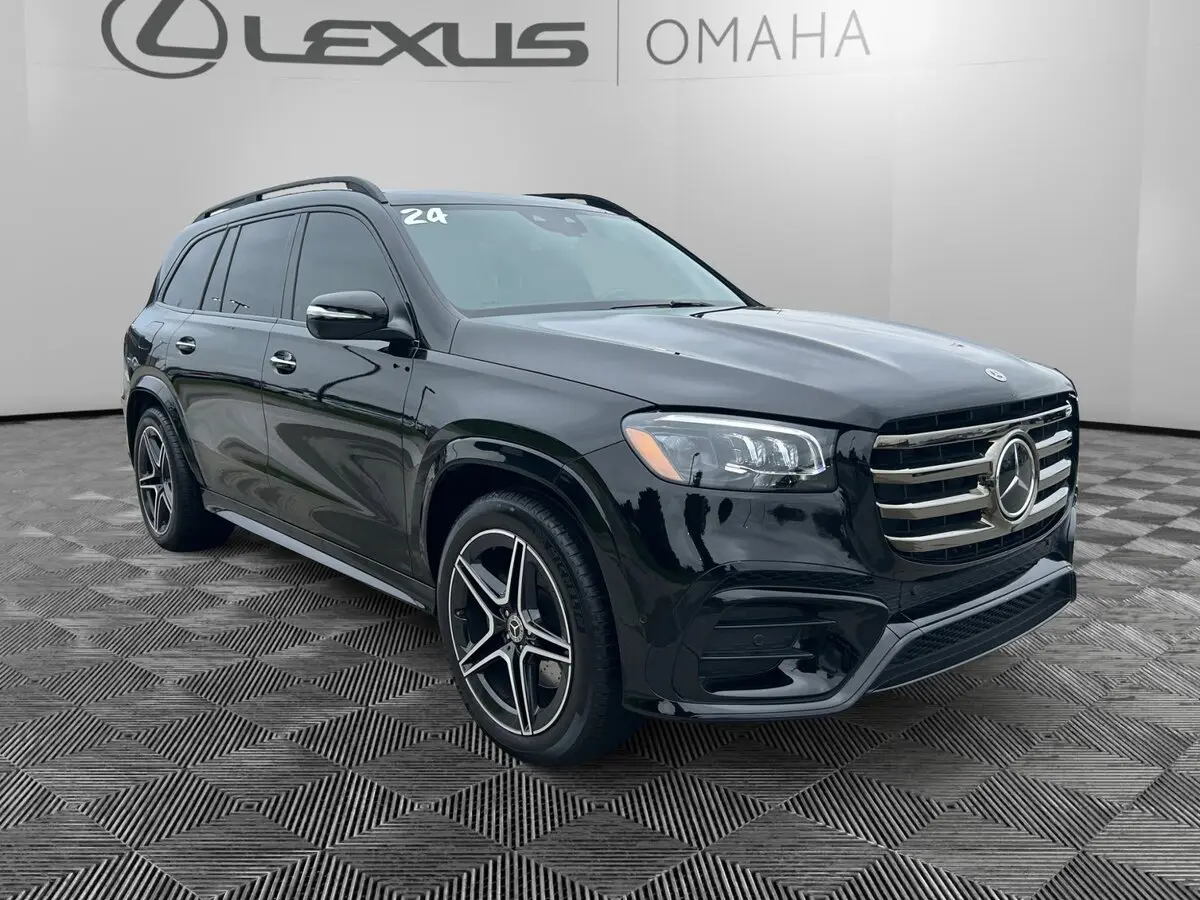 2024 Mercedes-Benz GLS Base's photo