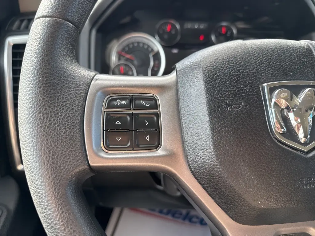 2023 Ram 1500 Classic SLT photo 29