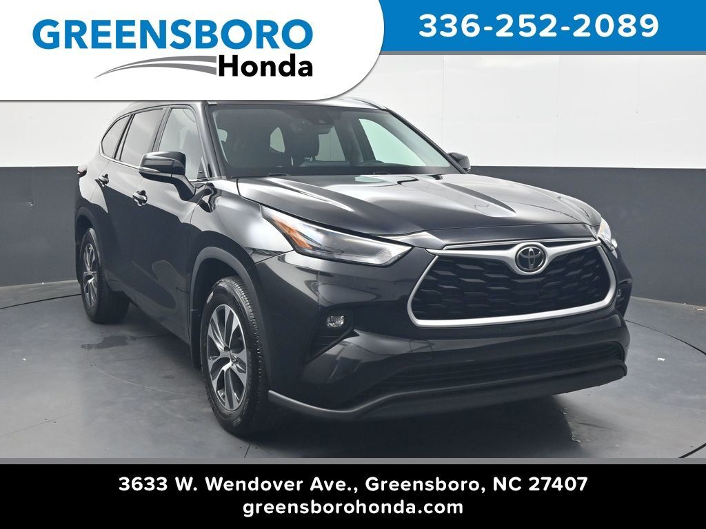 2024 Toyota Highlander XLE