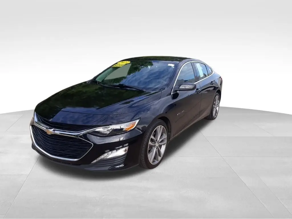2023 Chevrolet Malibu 1LT photo 3