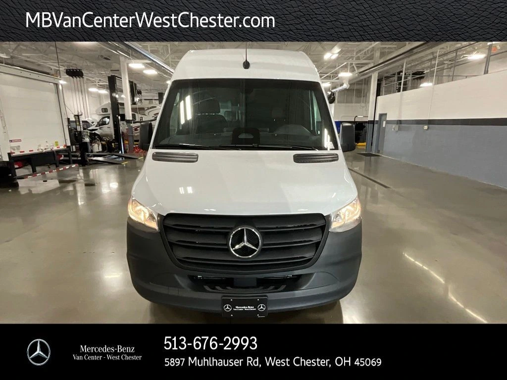 2026 Mercedes-Benz Sprinter 2500 144 WB's photo