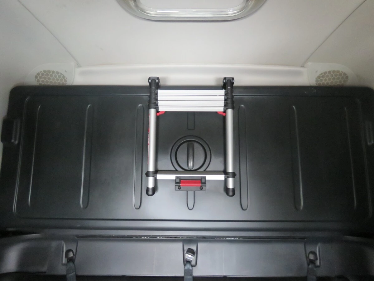 2023 Freightliner Cascadia - image 18