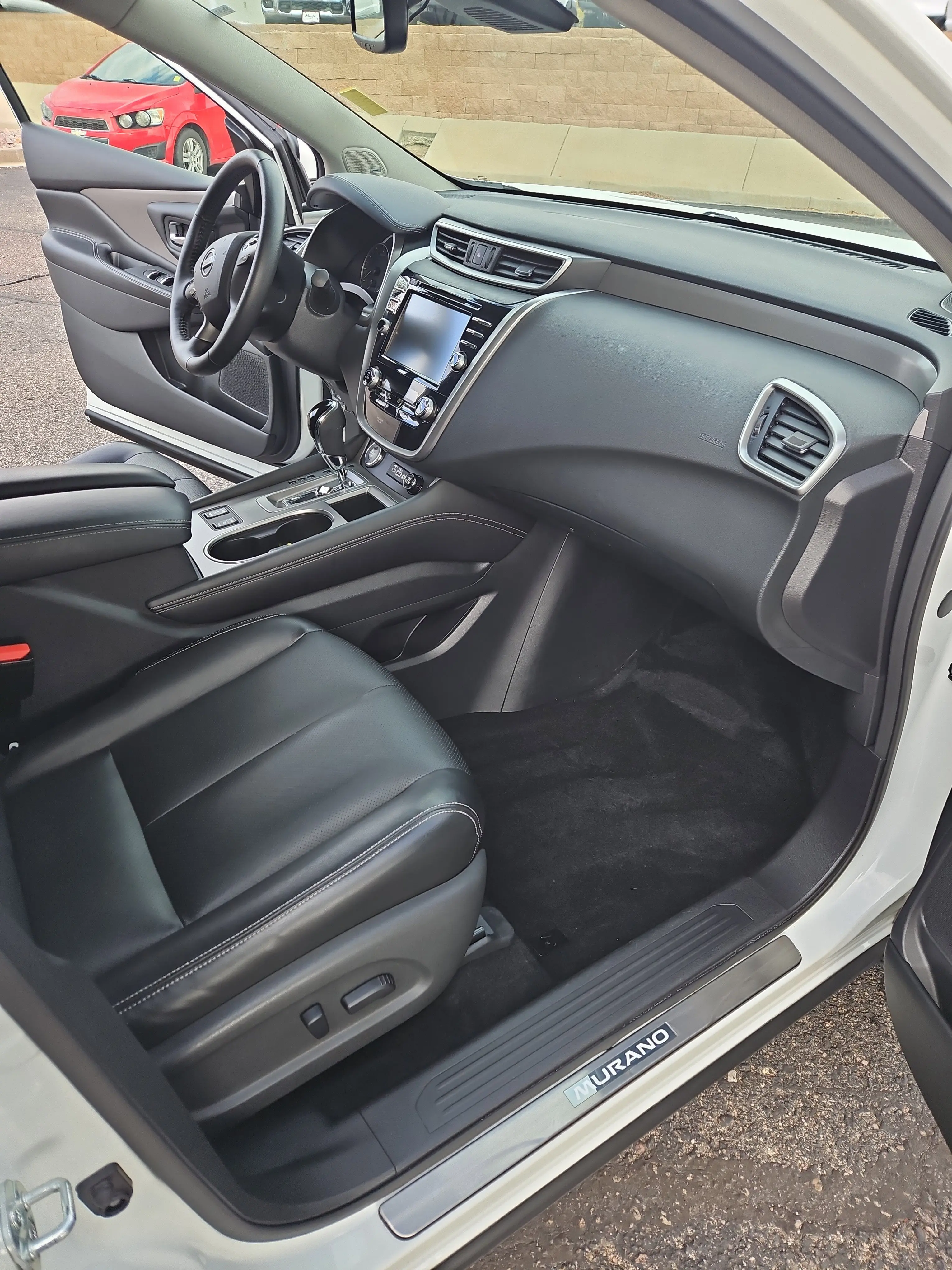 2023 Nissan Murano SL photo 2